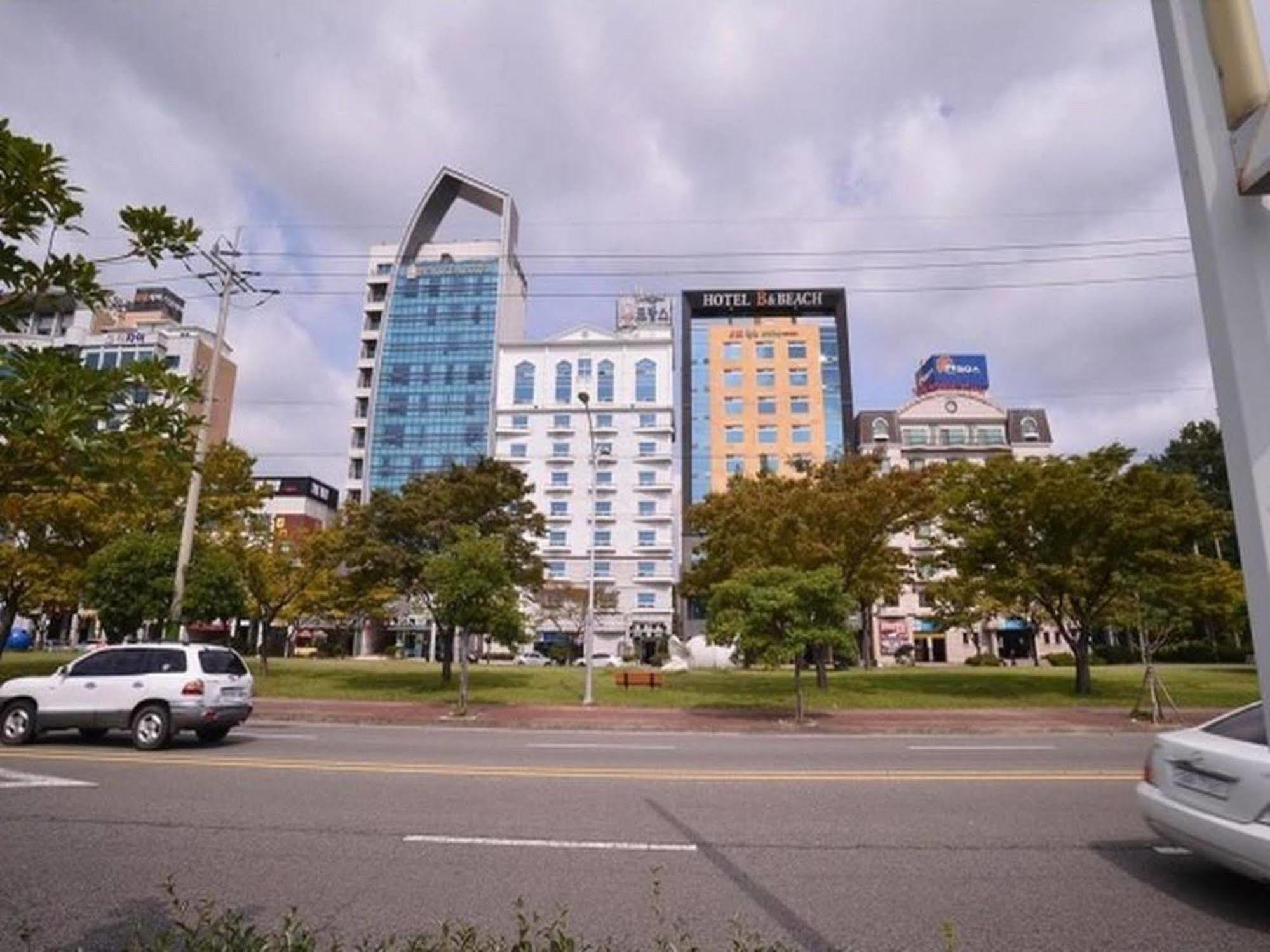 Am Ort Hotel Yeosu Exterior photo