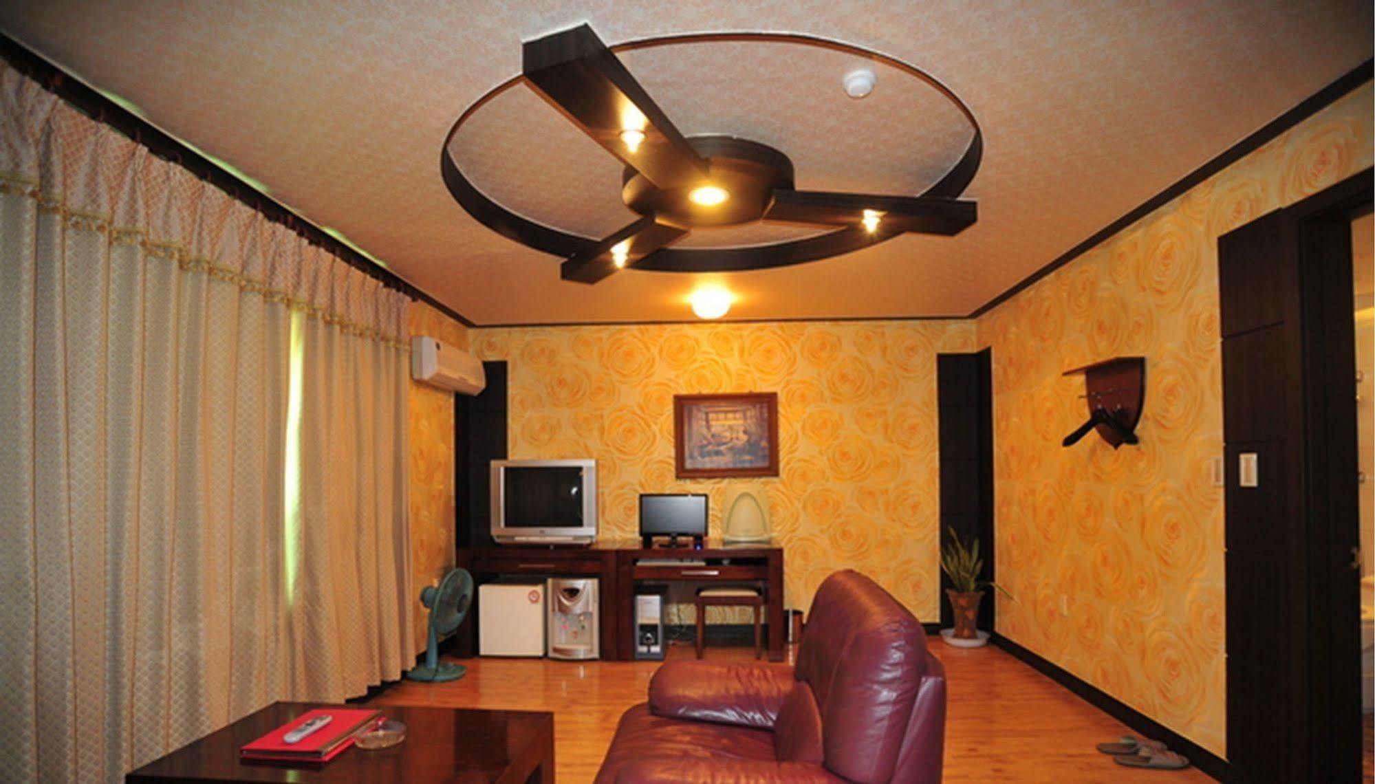 Am Ort Hotel Yeosu Exterior photo