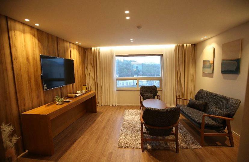 Am Ort Hotel Yeosu Exterior photo